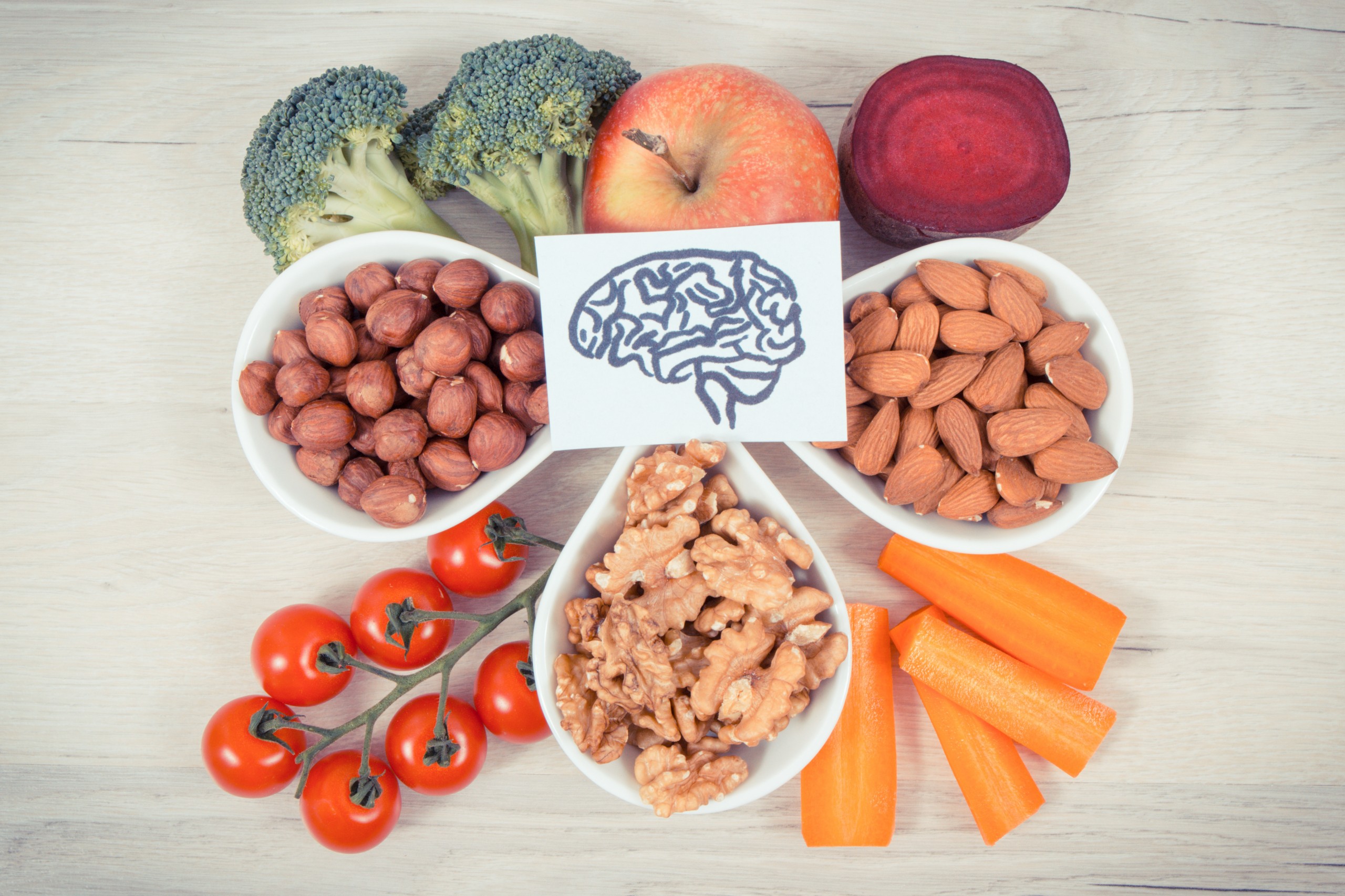 <p>Drawing of brain and healthy food for power and good memory, nutritious eating containing natural vitamins and minerals</p>
