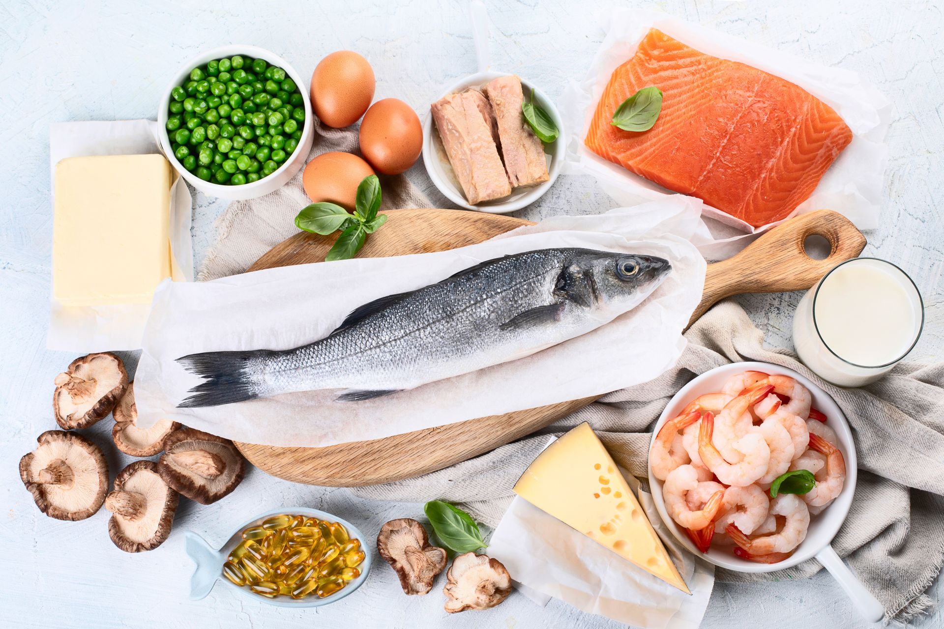 Kwas DHA i kwasy Omega-3 są niezbędne w diecie zimowej - co jeść zimą, aby zapewnić te składniki odżywcze? Wybieraj ryby morskie, algi, orzechy oraz margaryny prozdrowotne, które zostały wzbogacone o wymienione składniki. Sprawdź, jak przygotować posiłki na zimę.