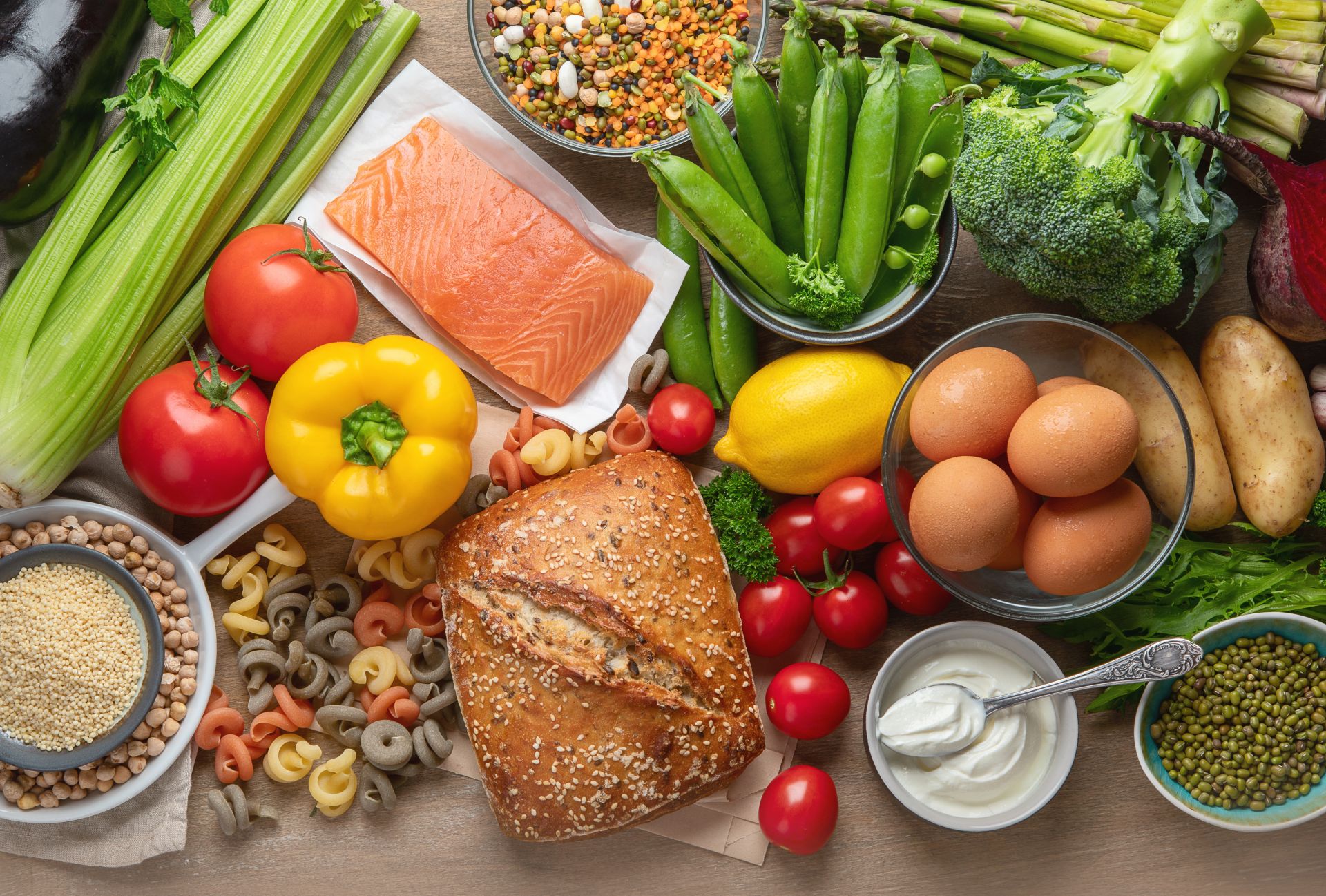 Profil lipidowy zaburzony? Sprawdź, jak powinna wyglądać dieta na obniżenie cholesterolu i dlaczego warto wdrożyć sterole roślinne do codziennego jadłospisu.